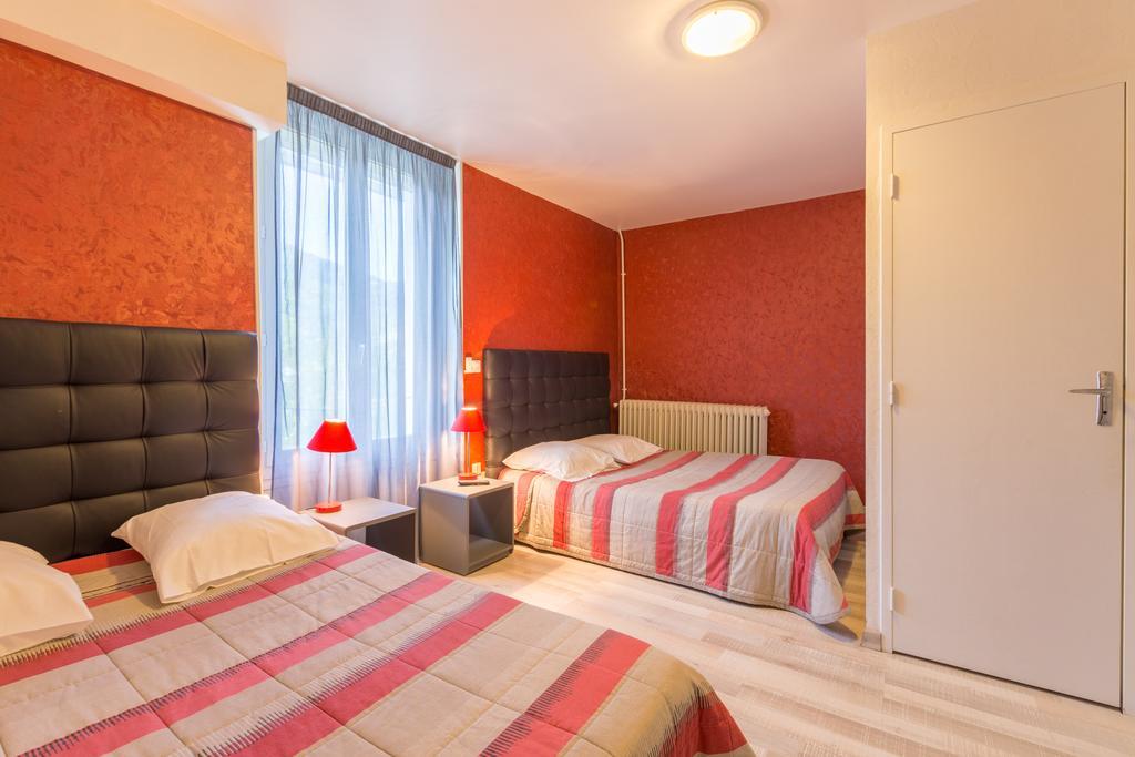 Alp'Hotel Voreppe Room photo
